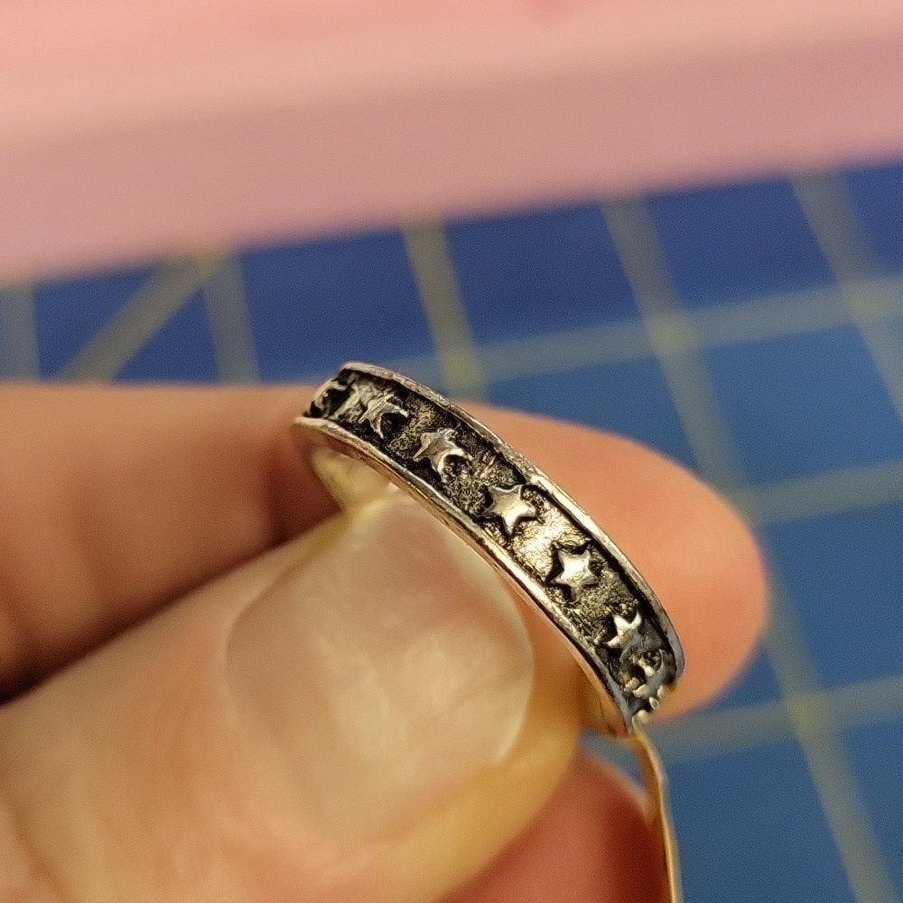 Star All Around Silver Tone Size 9
